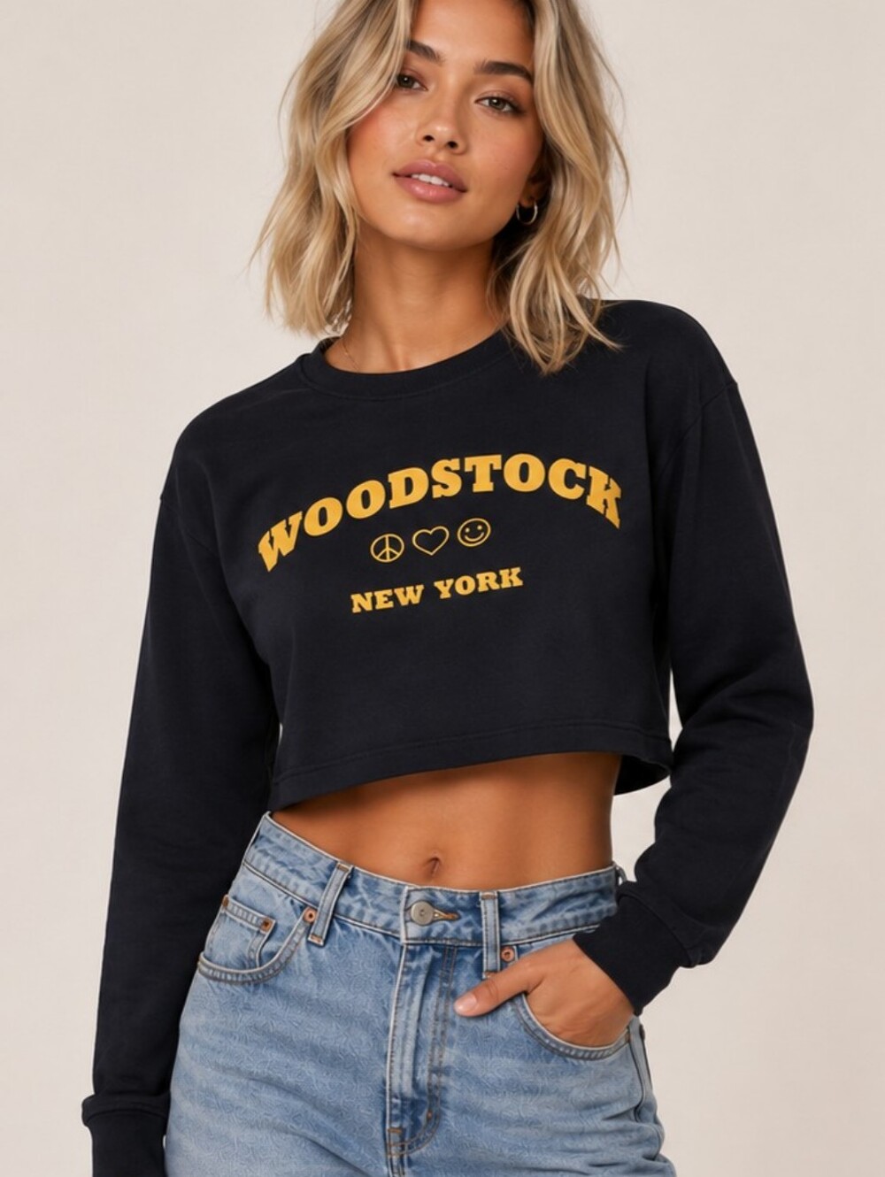 One Clothing Los Angeles Woodstock Cropped Sweatshirt Small